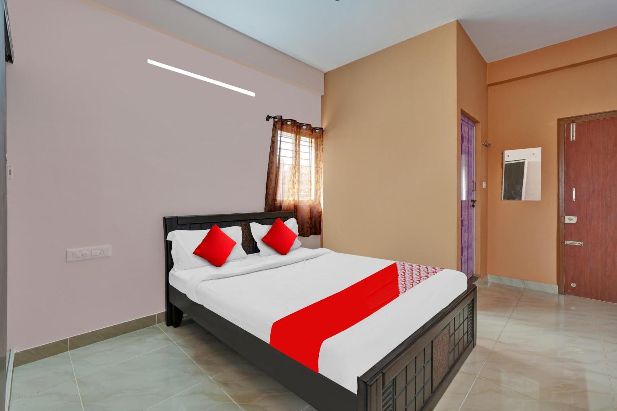 Spot On Sanjay Lodge Yelahanka Exterior photo